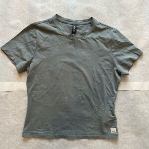 Vuori Feather Baby tee Women's